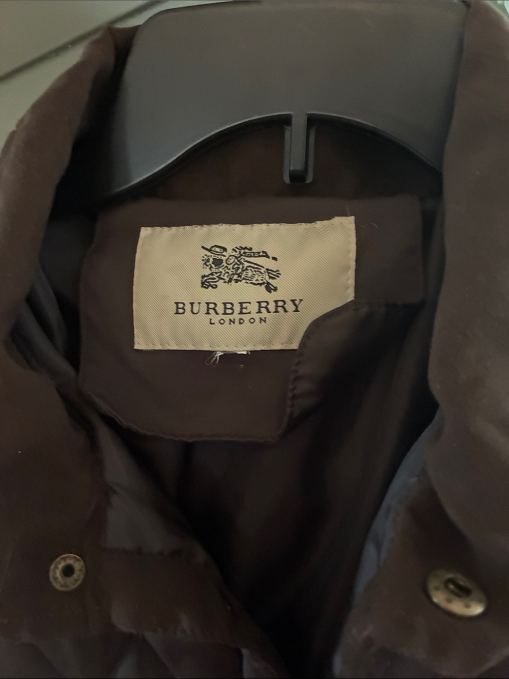 Burberry Quilted Puffer Jacket in Dark Brown - Picture 2 of 10